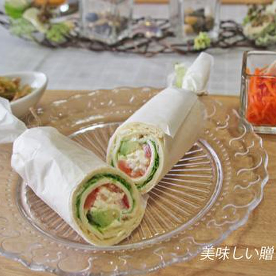 ラップサンドでランチ
