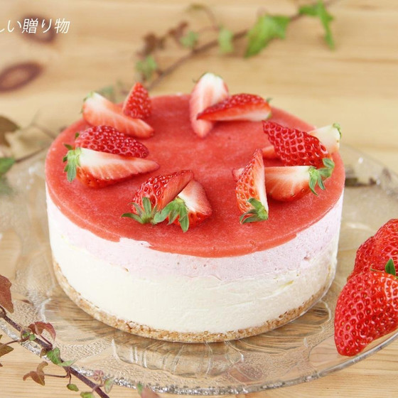 苺レアチーズムース