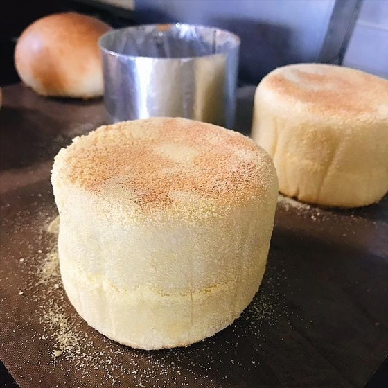 【自家製酵母で作る】厚焼きイングリッシュマフィン
