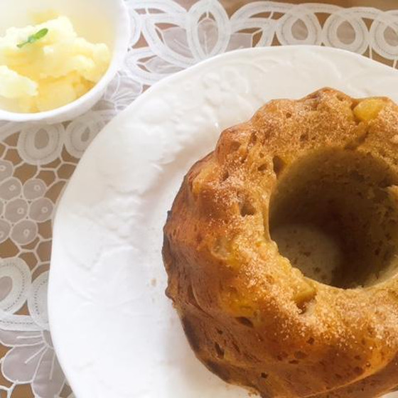 罪悪感なしで食べられるホシノ酵母クグロフパイナップル＆パイナップルシャーベット　 ―　心と体に満ちる至福のパンづくり体験。あなたの手で、新たな味わいを紡ぎ出しましょう。