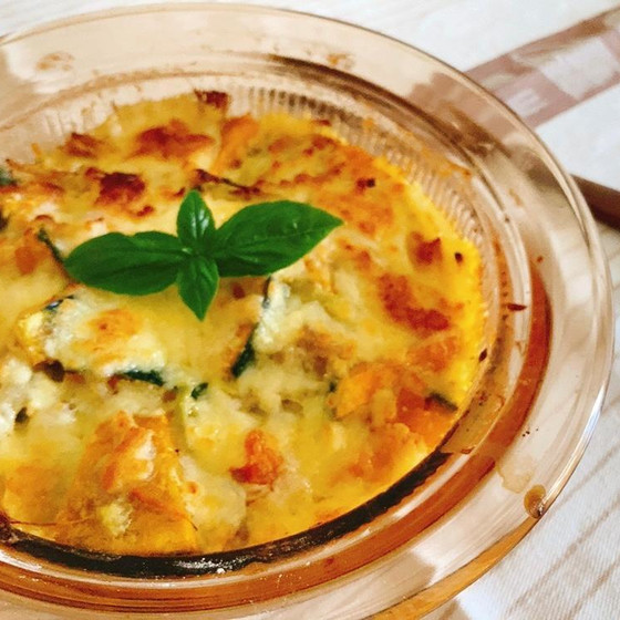 かぼちゃのグラタン、豆腐と生ハムの春巻き、サツマイモきんぴら、水菜とじゃこのシャキシャキサラダ、ソバの実ご飯、梨のコンポート