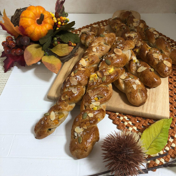 かぼちゃと栗のツイストパン