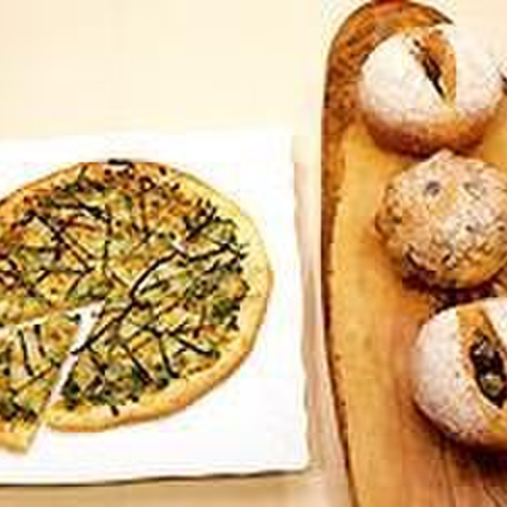 夏休み親子レッスン そば粉のピザ&そば粉の豆パン