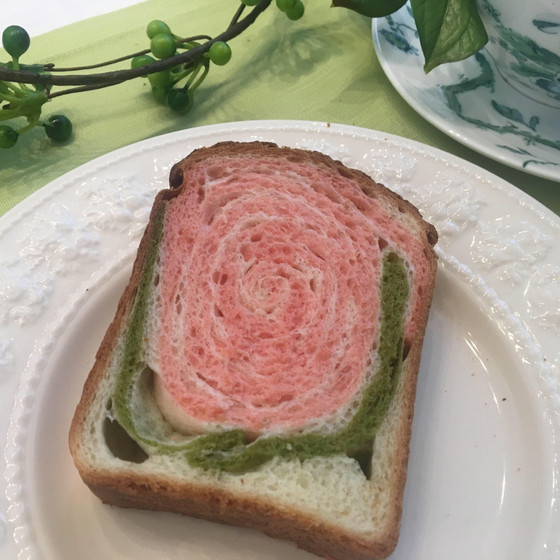 デコパンレッスン　「薔薇の食パン」＆「チーズのキューブパン」