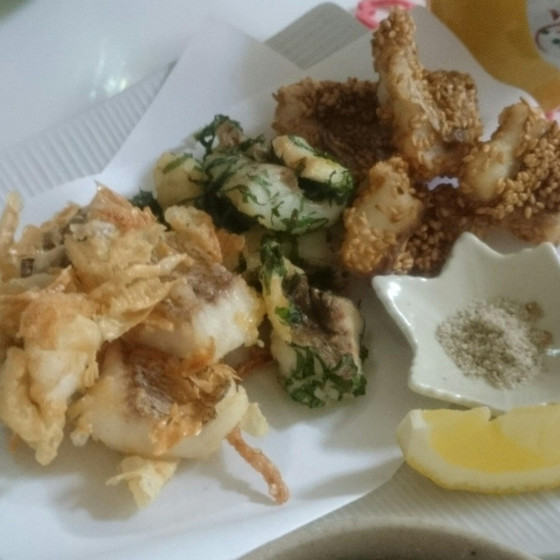 魚をさばく家庭料理