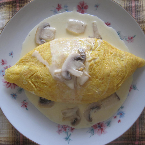 ホワイトオムライスと洋食