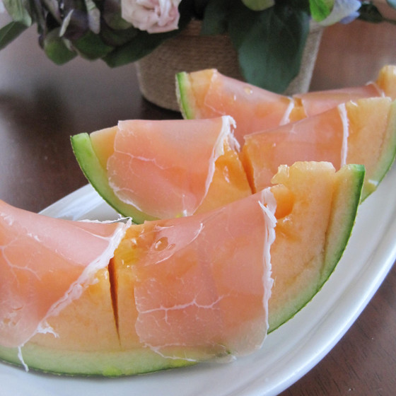 トマトたっぷりハヤシライスと夏野菜