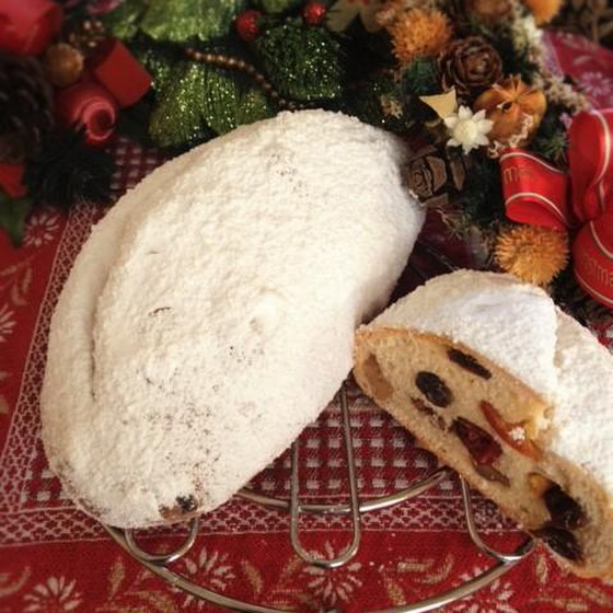 クリスマスシュトーレン