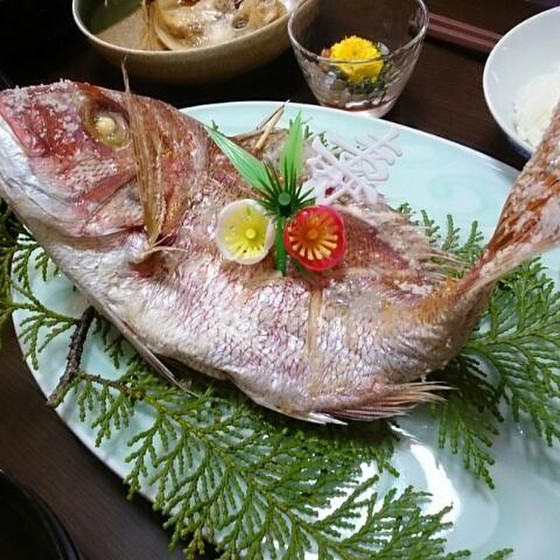 年末にらみ鯛作り&ウロコでワークショップ