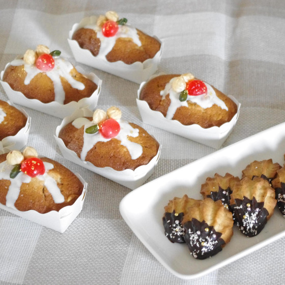 クリスマスの焼き菓子2種＜ヘーゼルナッツのバターケーキとヘーゼルクッキー＞