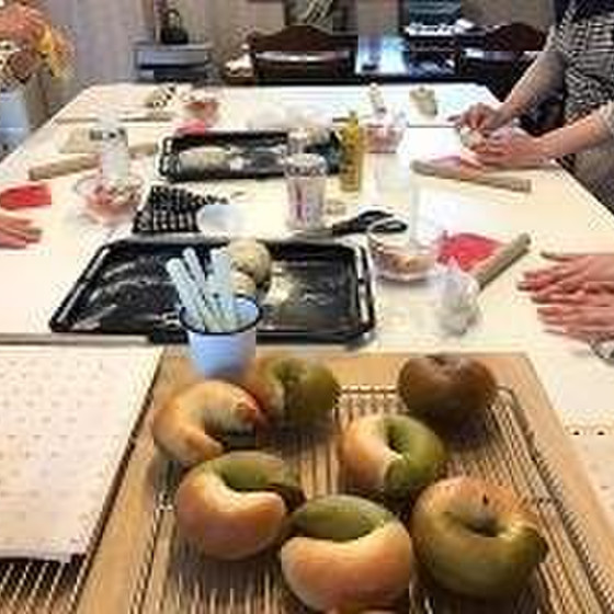 抹茶のマーブルベーグル・スパイシーエピ(イースト)
