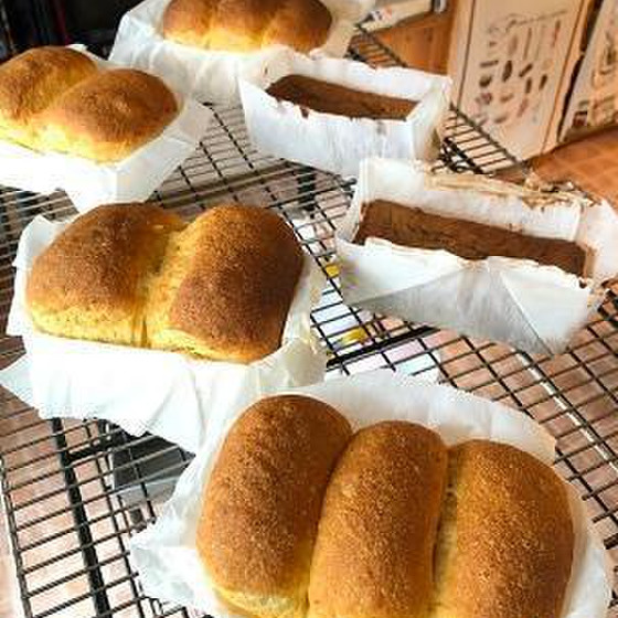 にんじん食ぱん・あずきのバターケーキ(ホシノ天然酵母)