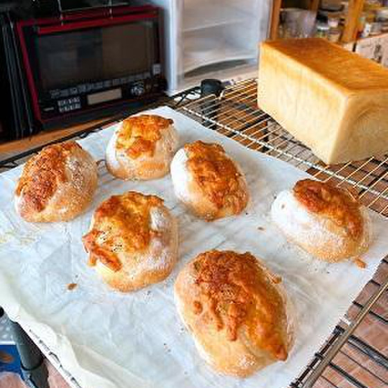 フルーツ食ぱん・チーズぱん(ホシノ天然酵母)