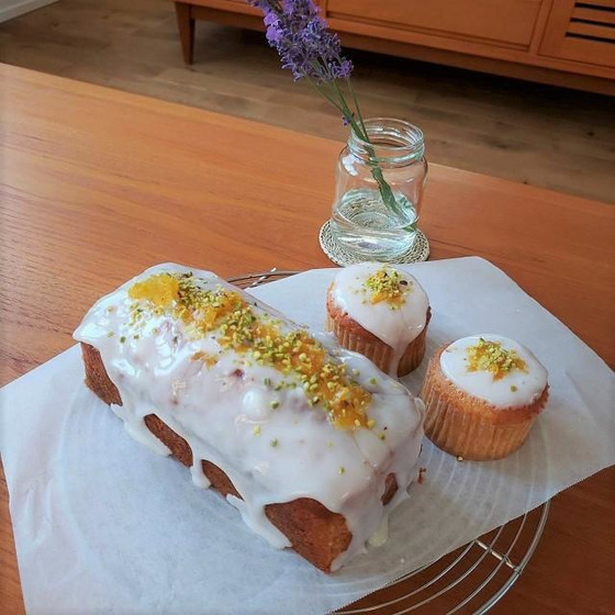レモンとハチミツのケーキ