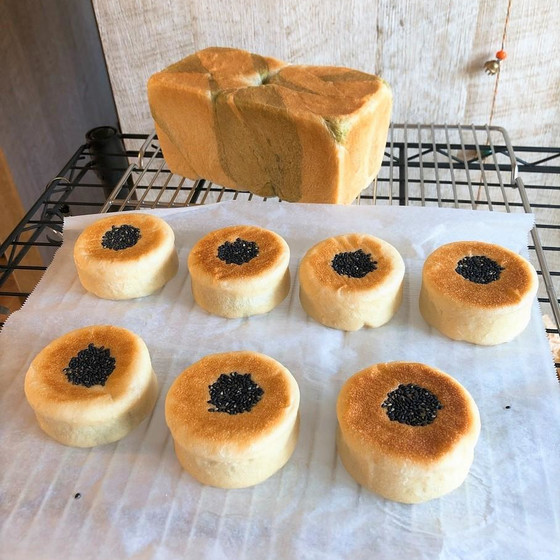 マーブル食ぱん・クリームチーズ入りあんぱん(ドライイースト)
