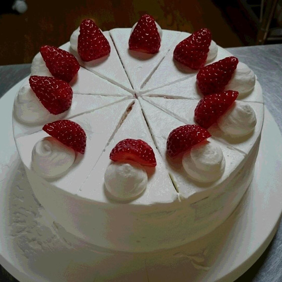 春のケーキレッスン　初心者でもフワフワのスポンジが作れます