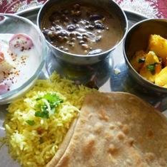 ラジマとウラド(豆）のカレー