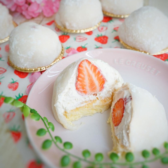 いちごクリーム大福