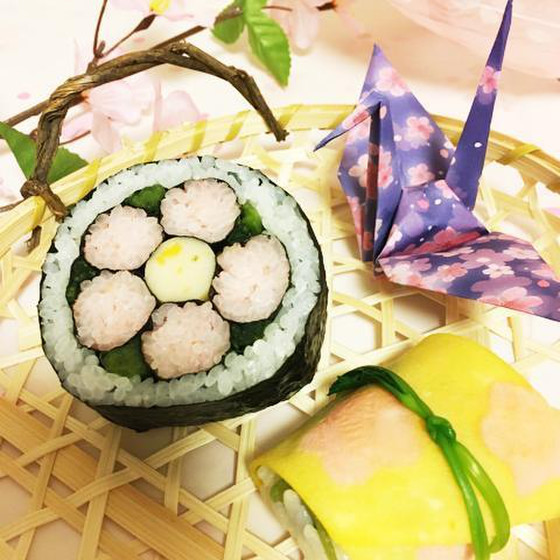 飾り巻き寿司レッスン「梅の花の太巻き＆ふくさ寿司」
