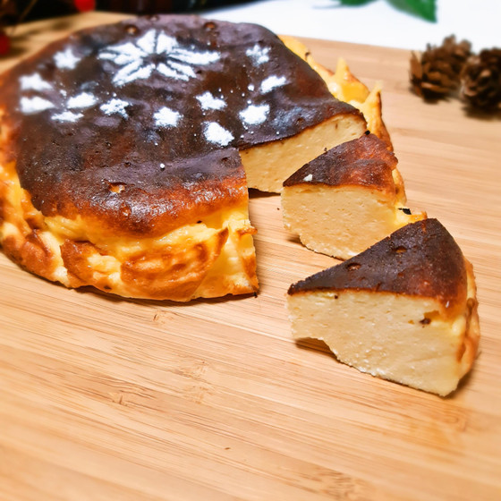 バスクチーズケーキ
