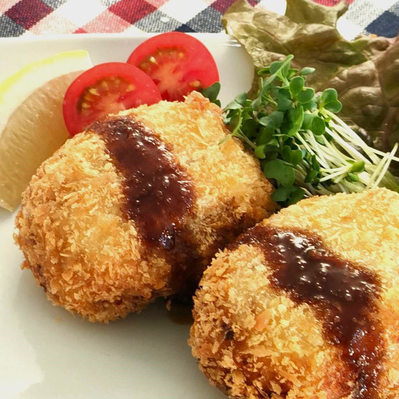 【A】新じゃがでつくる　ホックホクのポテトコロッケ　少ない油で揚げるので、油の後処理も簡単です！