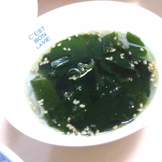 作り置きできるワカメスープの素