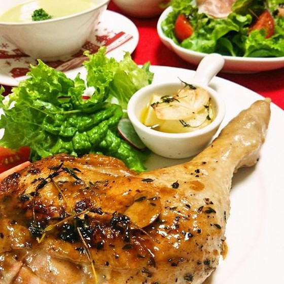 【クリスマス特別メニュー】メインは、フライパンで作る柔らかローストチキン　～前菜からデザートまでのコース料理です～　乾杯ドリンク付き！