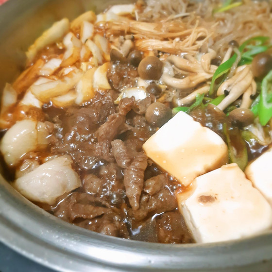 すき焼きの食べ方まで教えます