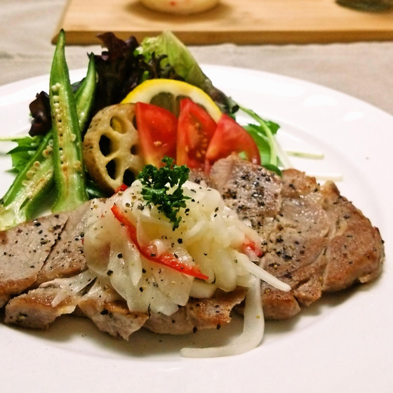 【A】さっぱり夏にピッタリ♪豚肉のソテーオニオンソース　固くならない豚肉の焼き方をレクチャーします