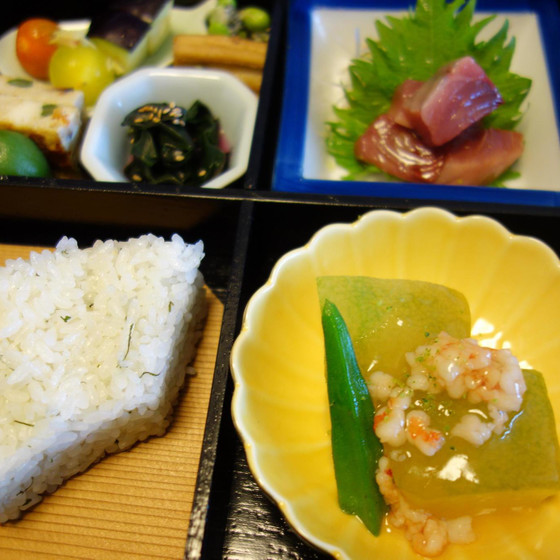 卯月の懐石料理