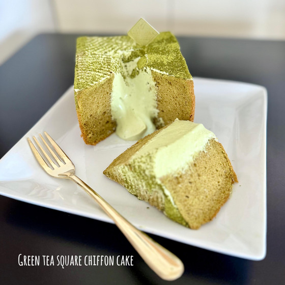米粉の抹茶スクエアシフォンケーキ　