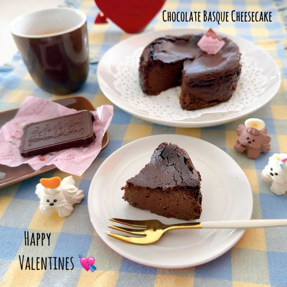 チョコレートバスクケーキ
