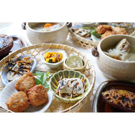 産直のとれたて蓮根をつかった『創作料理で秋の花籠』レッスン