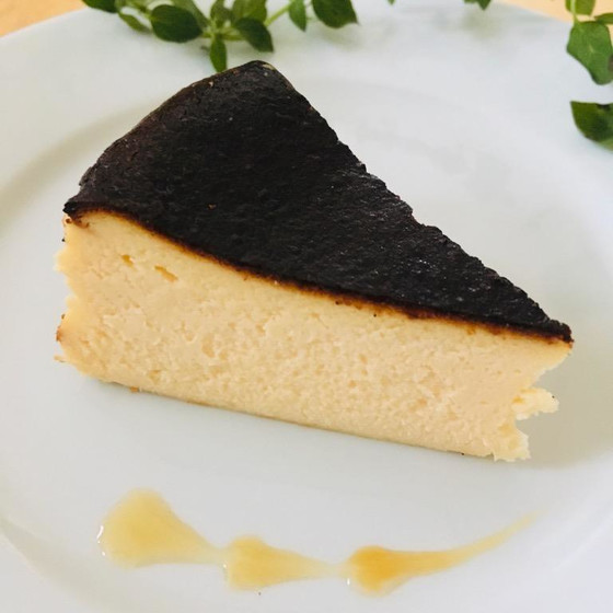 zoom料理教室　バスクチーズケーキとフルーツセミフレッド