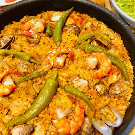 zoom親子料理教室　スペイン料理を作ろう！