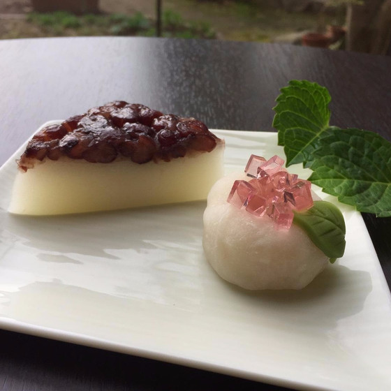 ６月の和菓子、水無月と雪平製の紫陽花