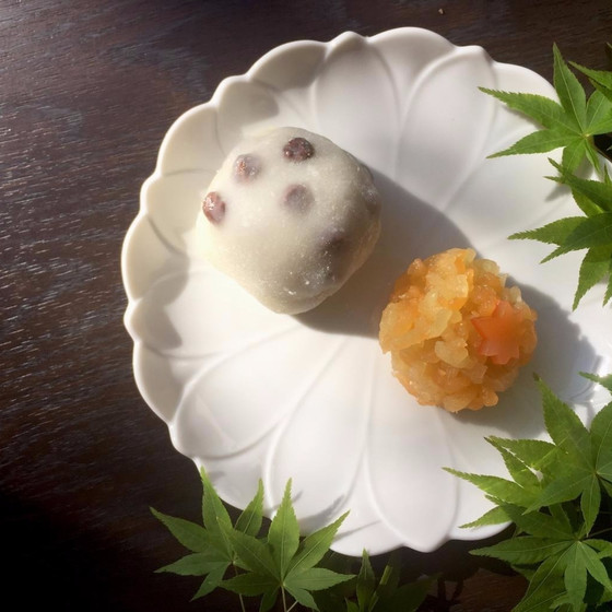 きんとん製の”深山路”と和菓子の定番”豆大福”