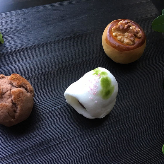 餡炊きと、3種類24個のお菓子を作る4時間のレッスンです。