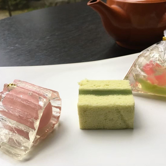 餡炊きと、3種類24個のお菓子を作る4時間のレッスンです。