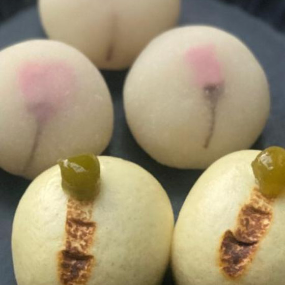 季春（小麦饅頭製）と徒名草（ういろう製）