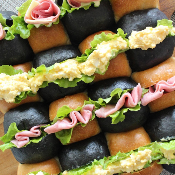 夏休み親子レッスン！～ちぎりパンでサンドイッチ。