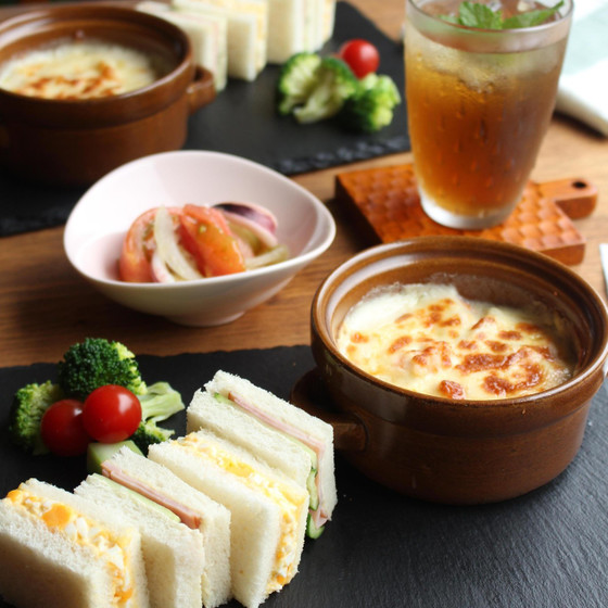 基本の洋食、エビマカロニグラタン