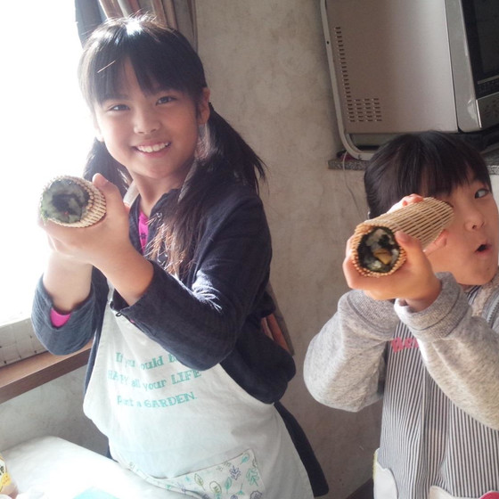 子ども料理教室　～生地から豚まん作り♪～