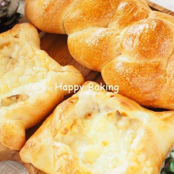 クリスマスにピッタリ♡ツォップとチキンクリームブレッド
