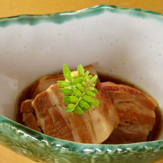 【脂を感じないとろける美味しさ】”秘伝”豚角煮の作り方