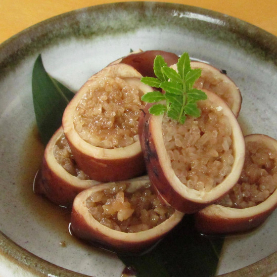 ご家庭で作る　ふっくらやわらか　”いか飯の作り方”