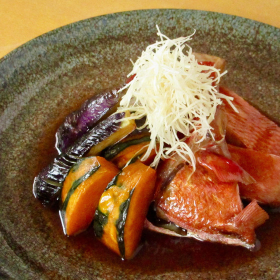 ふっくら柔らか手軽にお店の味【金目鯛の煮つけ】