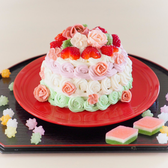 ひな祭りデコレーションケーキ。初心者、お子さまご一緒OK！