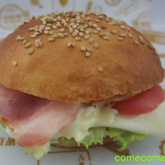 米粉でバーガーバンズ