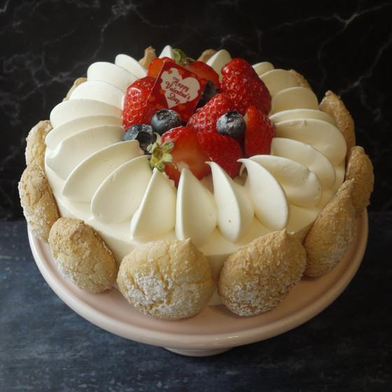 ベリーレアチーズケーキ